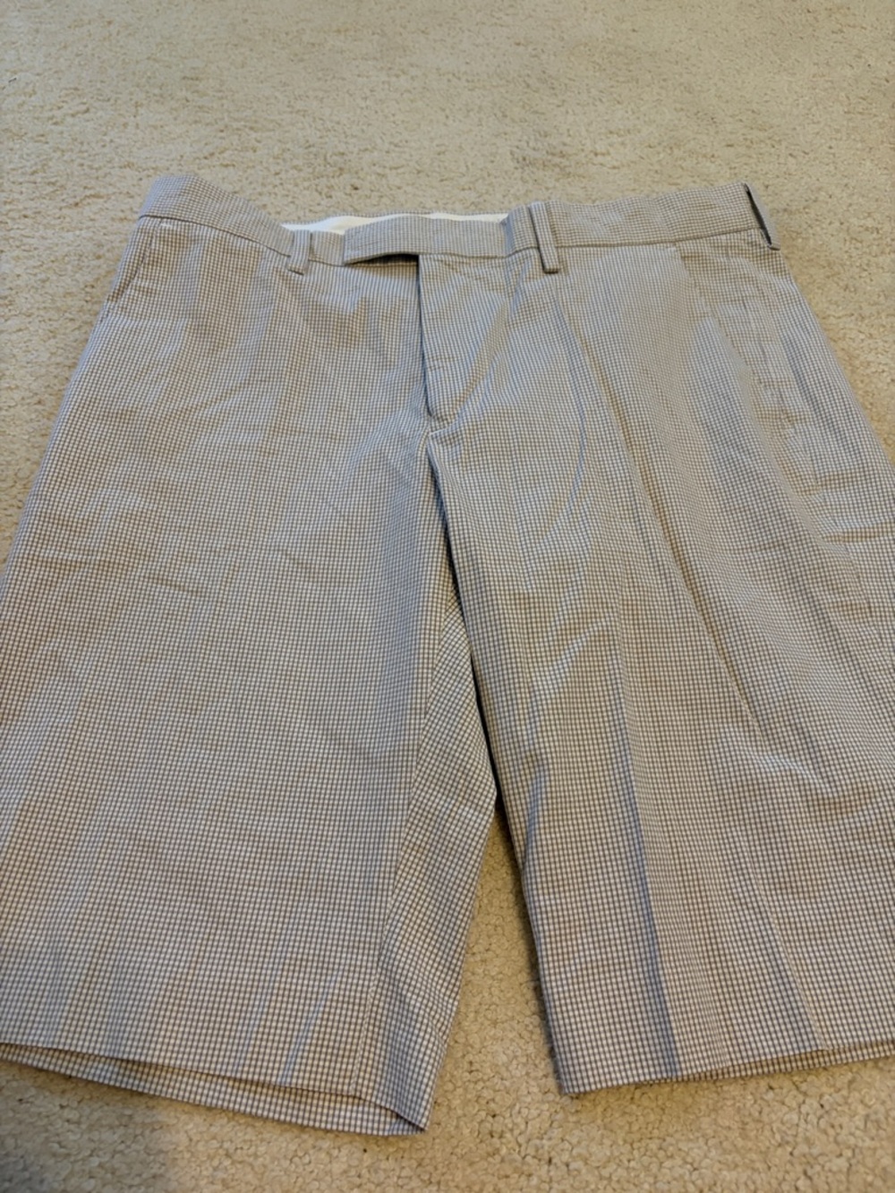 Kenneth Cole Men's Micro-Check Flat Front Shorts - Khaki/White
